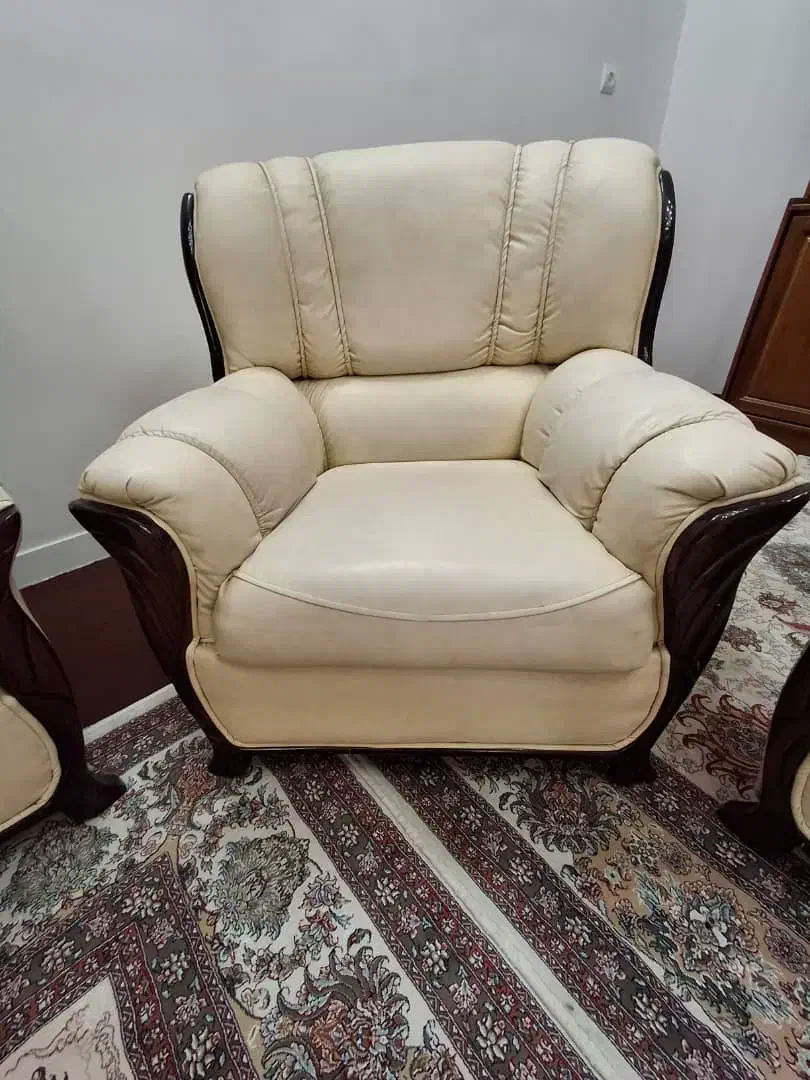 مبل راحتی|مبلمان خانگی و میز عسلی|نسیم‌شهر, |دیوار