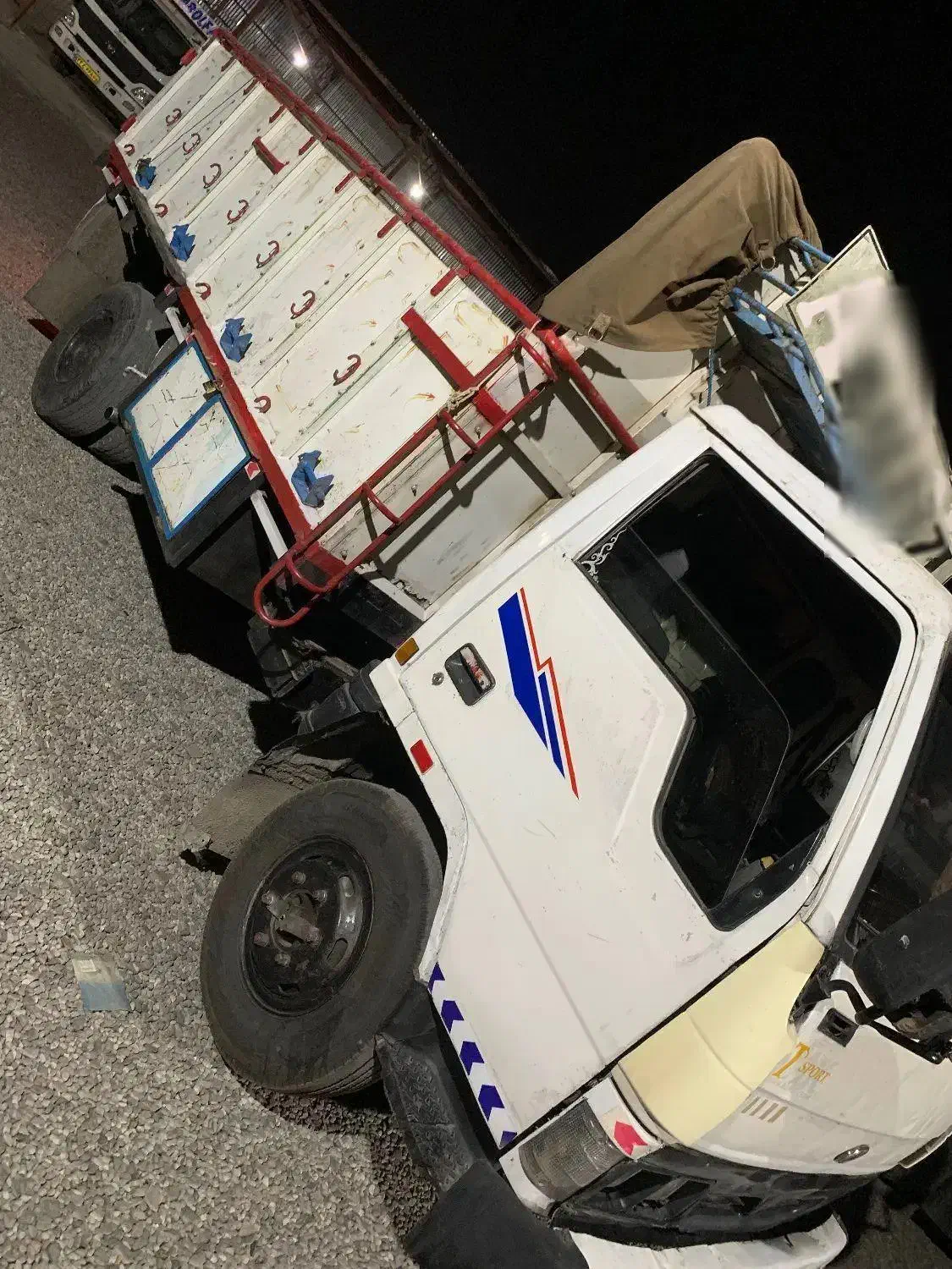 هیوندا مدل ۸۲|خودرو سنگین|جیرفت, |دیوار