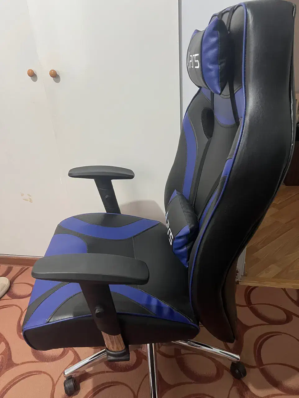 صندلی گیمینگ|مبلمان اداری|پرند, فاز ۱|دیوار