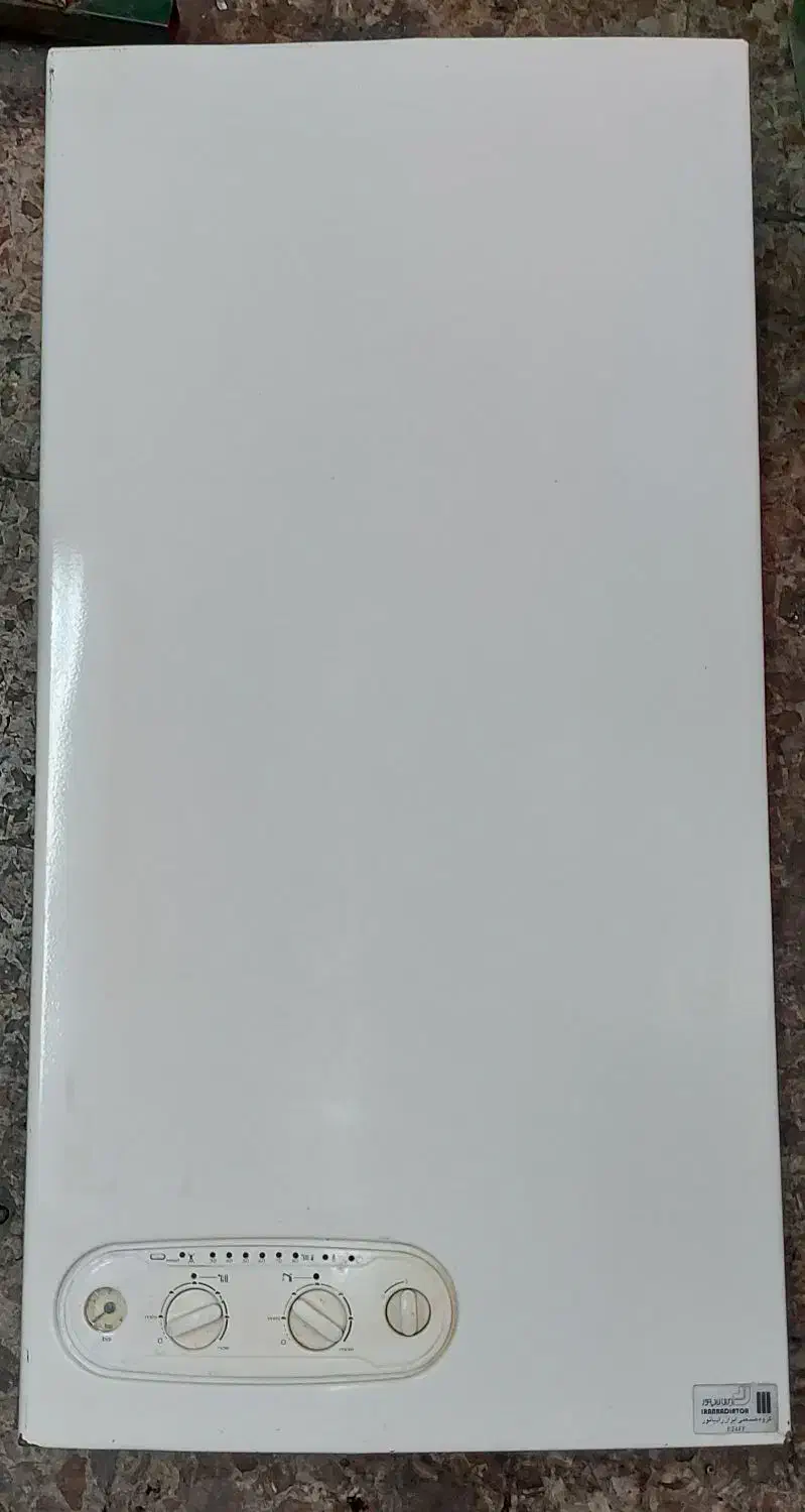 پکیج شوفاژ دیواری ۲۴هزار|آبگرمکن، پکیج، شوفاژ|ری, شهادت|دیوار