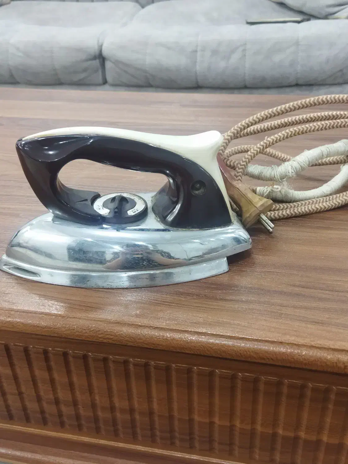 اتو قدیمی سالم سالم|اتو و لوازم اتو|ورامین, شهرک فجر|دیوار