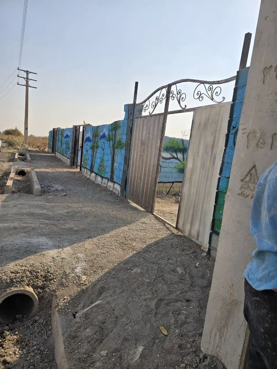 باغچه و باغ / چسب دیوارترانس برق ۱۰۰ متری بافت|فروش زمین و ملک کلنگی|شهریار, شهریار|دیوار