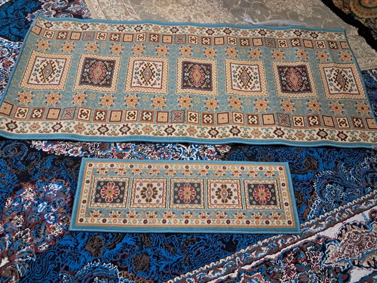 فرش روپله ایی|فرش|اسفراین, |دیوار