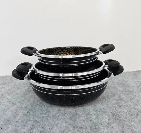 تابه ۳تایی داخل زنبوری|ظروف پخت‌وپز|سمنان, |دیوار