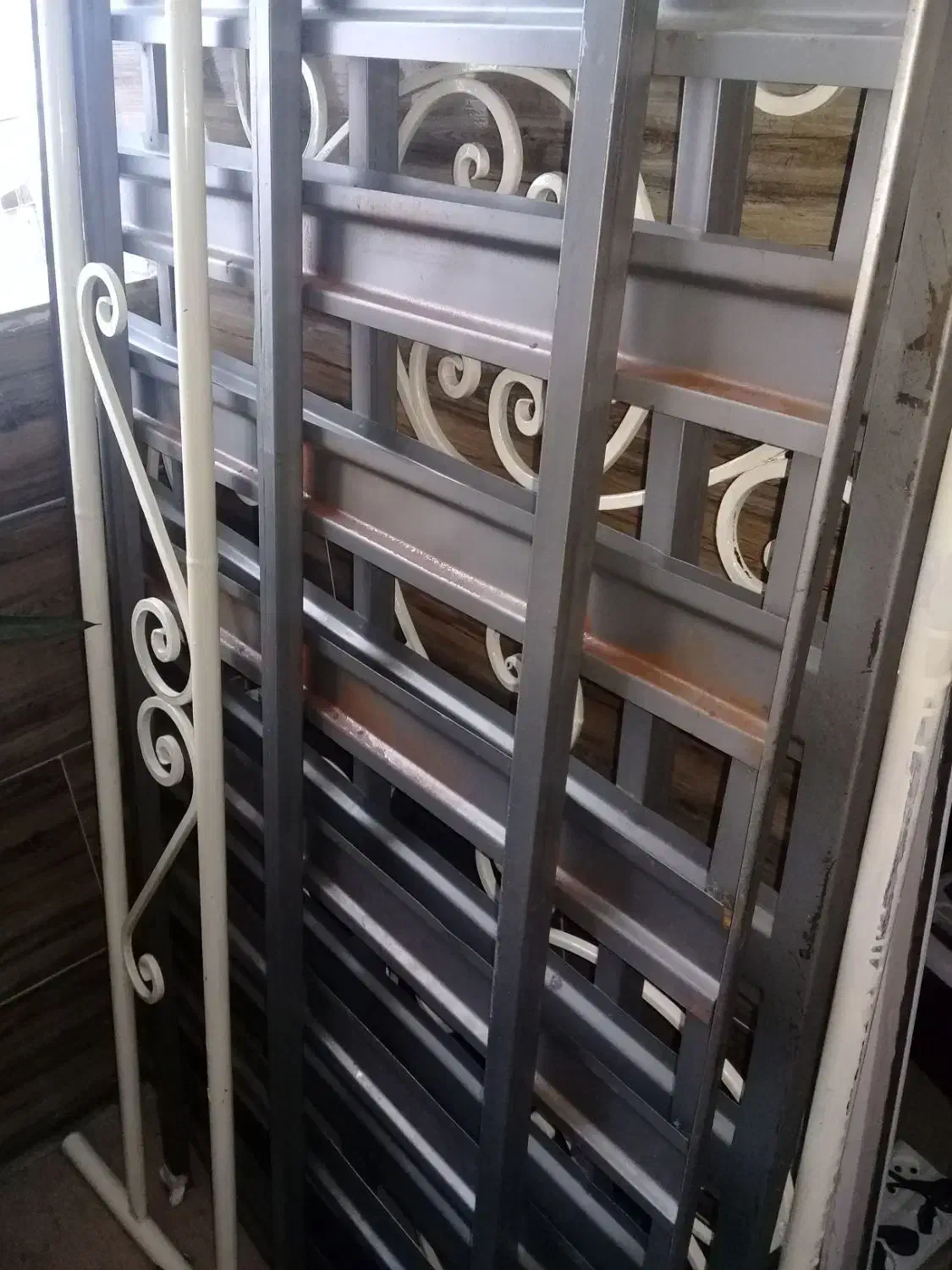 تختخواب|تخت و سرویس خواب|رشت, شهریاران|دیوار