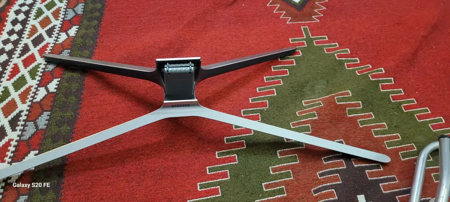 پایه تلویزیون سامسونگ ۵۵ اینج|تلویزیون و پروژکتور|تهران, هلال احمر|دیوار