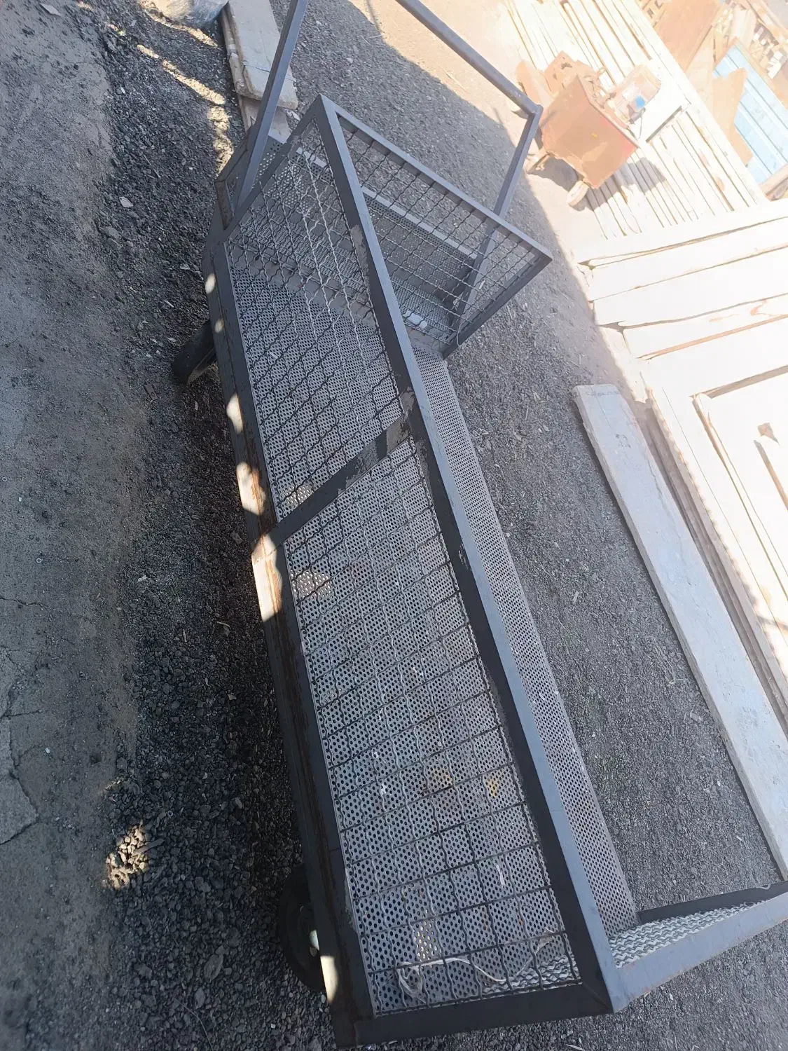 چهار چرخ بزرگ صنعتی گاری۲ عدد|ابزارآلات|تهران, باشگاه نفت|دیوار