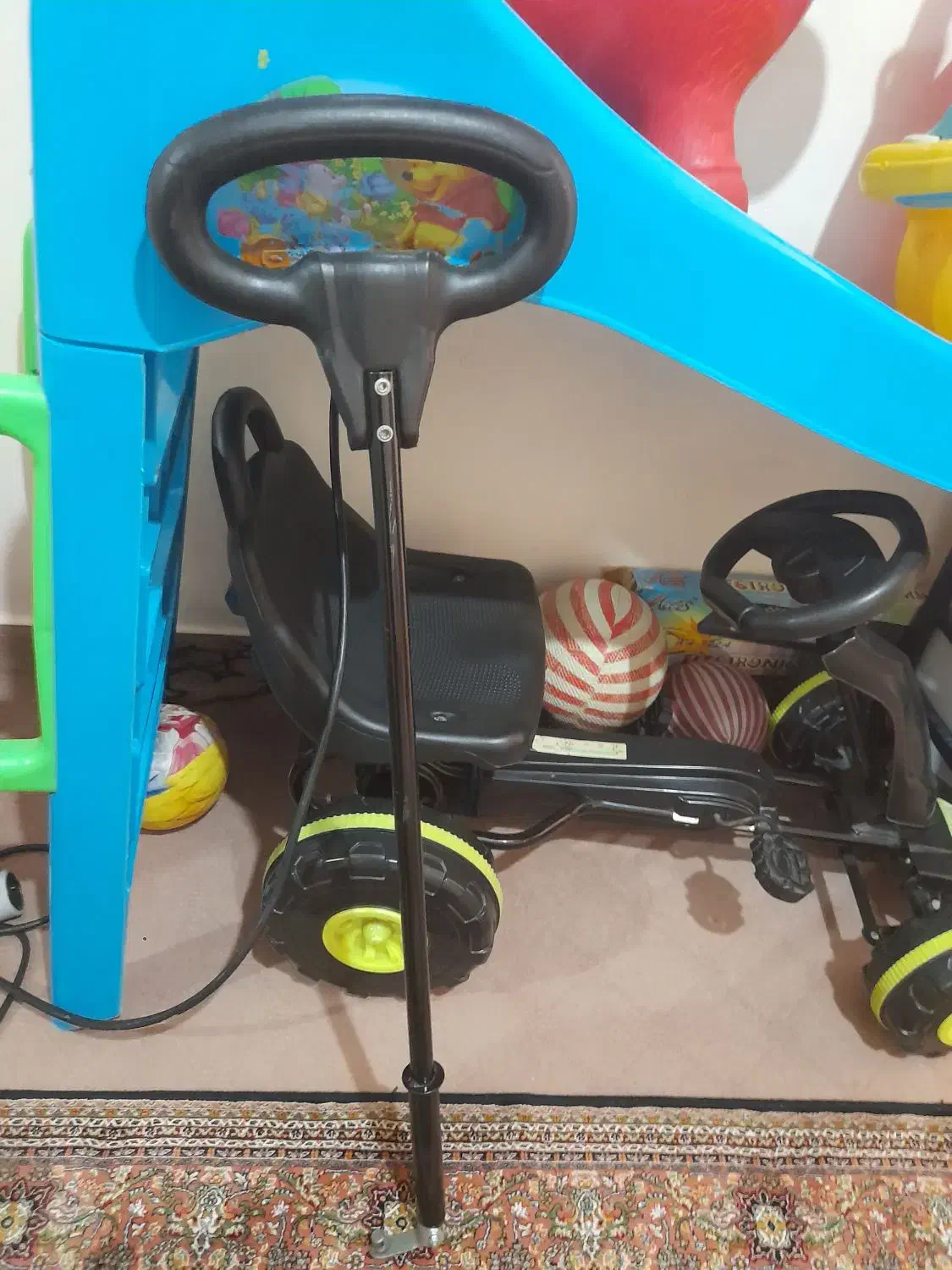 چهار چرخ سرسره و چند بازی فکری و مکعب هوش. تاب|اسباب و اثاث بچه|کرج, خرمدشت|دیوار