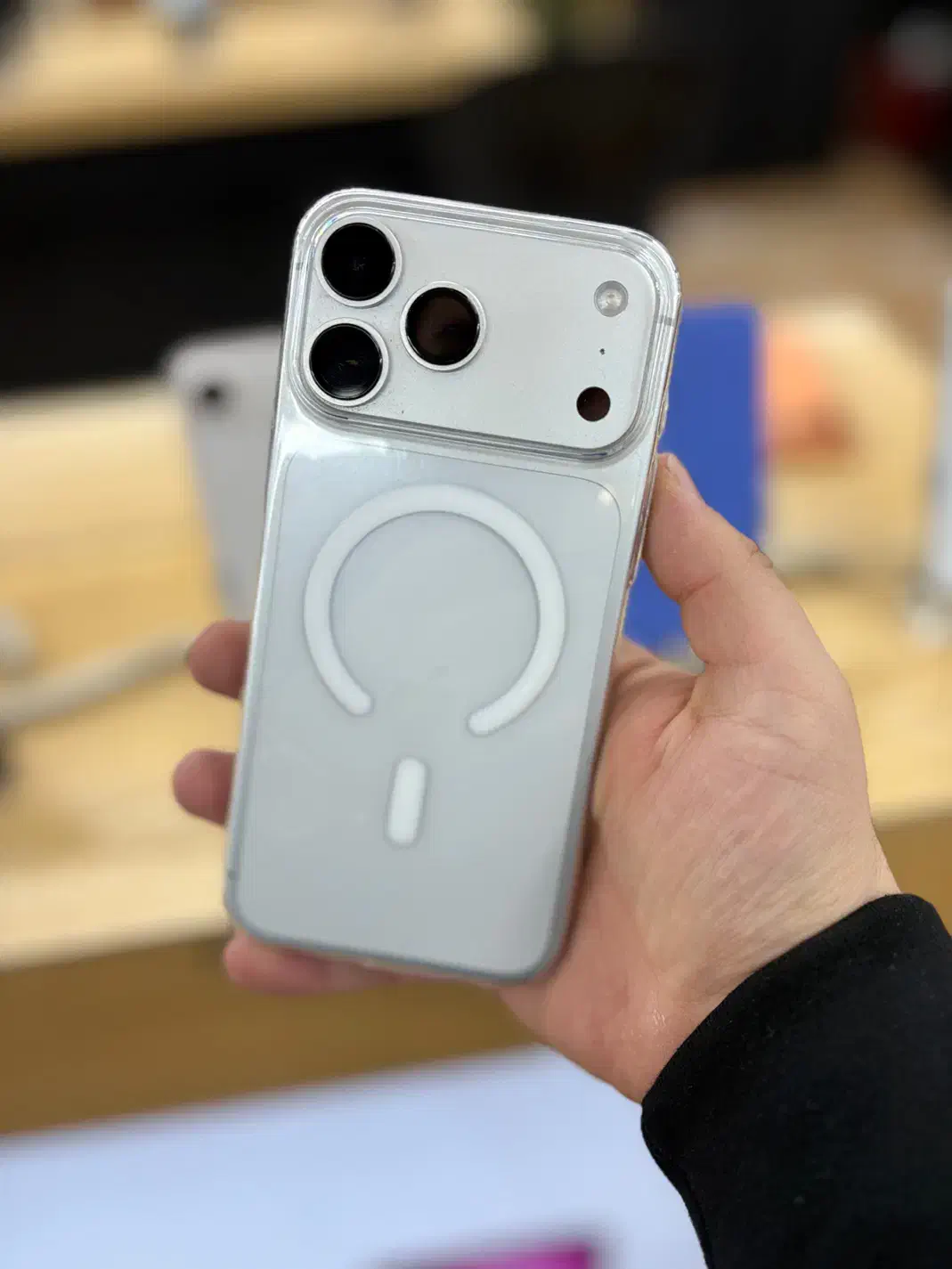 Iphone 17/ایفون ۱۷ از دم قسط برای بازنشستگان|موبایل|تهران, سعادت‌آباد|دیوار