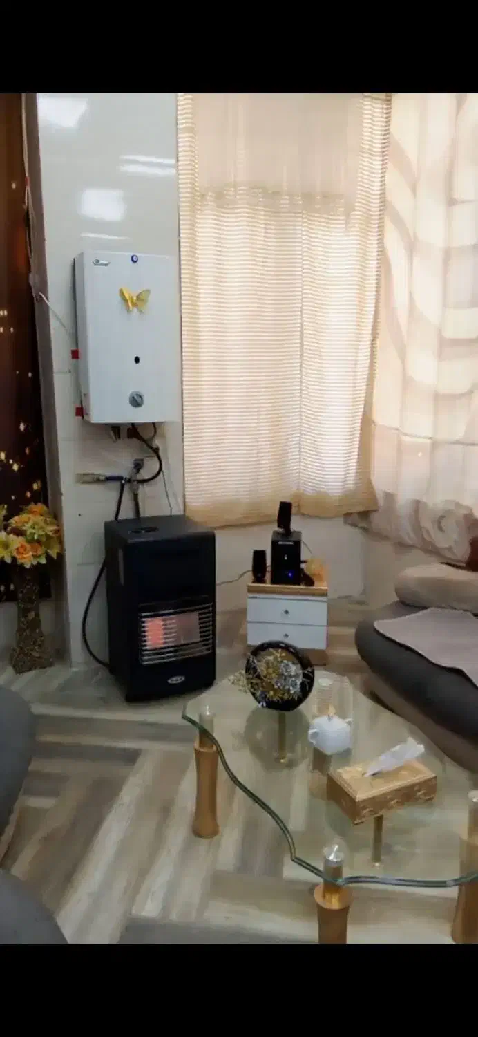 وسایل تکمیل آرایشگاه|آرایشگاه و سالنهای زیبایی|ایلام, |دیوار