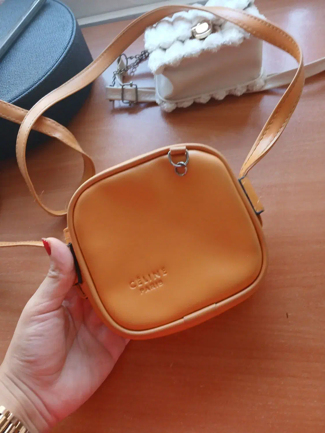 کیف دخترونه در حد نو|کیف، کفش، کمربند|خمام, |دیوار