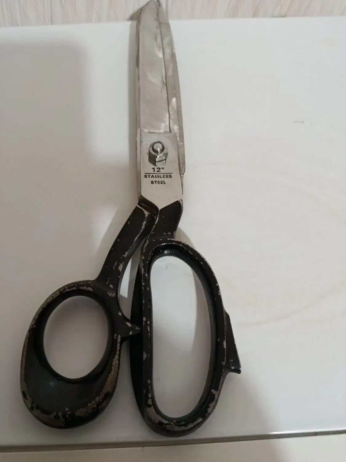 قیچی خیاطی  اصل ایتالیا|لوازم خیاطی و بافتنی|هشتگرد, شهرک ولیعصر (مصلی)|دیوار