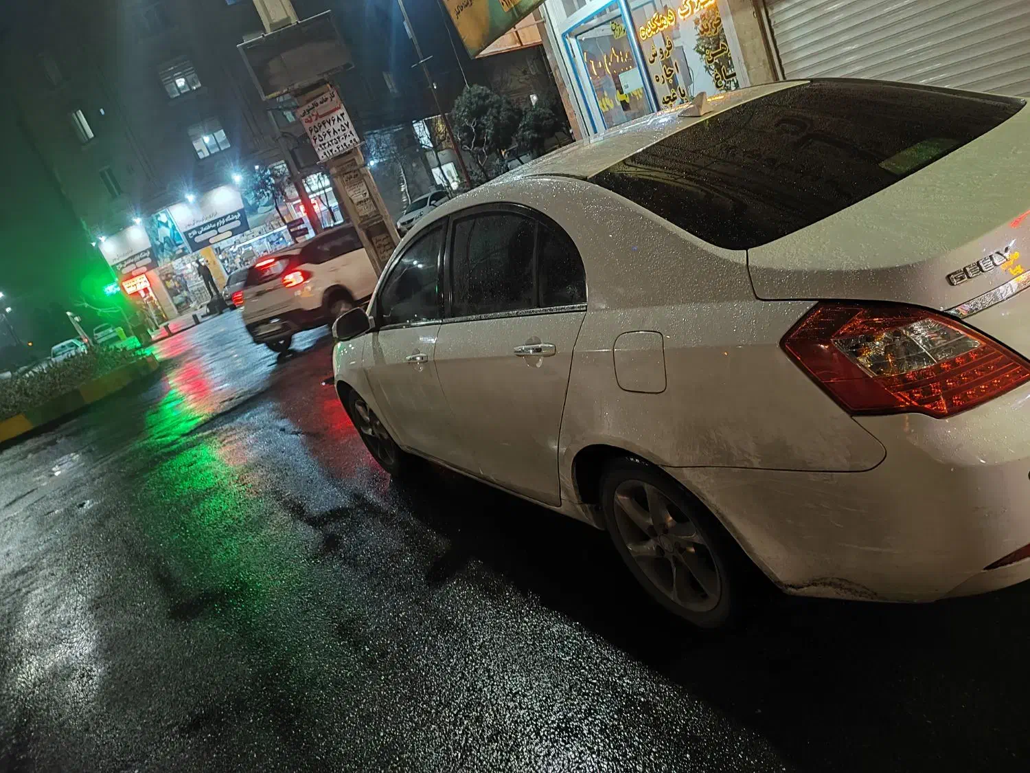 جیلی امگرند ۲۰۱۴ وارداتی|خودرو سواری و وانت|شهریار, رضی آباد بالا|دیوار