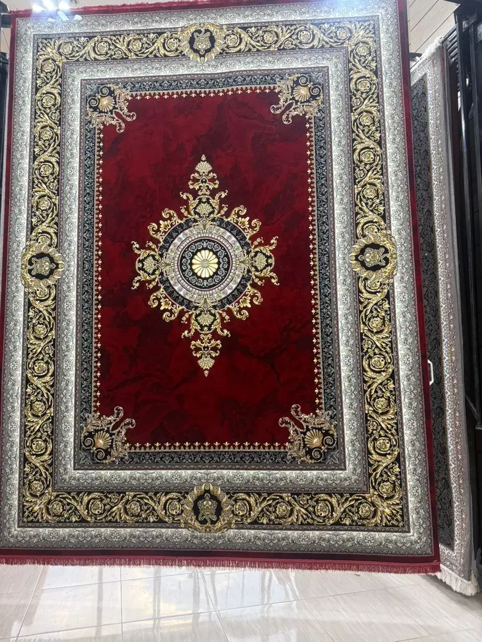 فرش  قالی مرینوس|فرش|شیراز, میانرود|دیوار