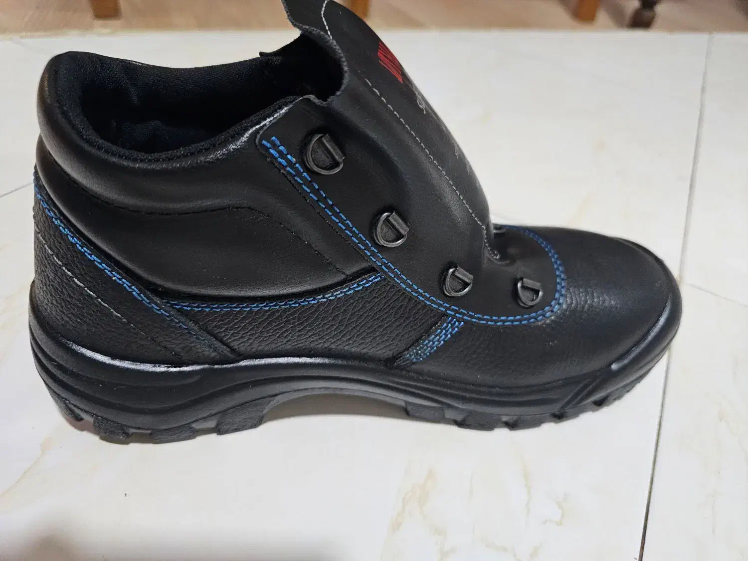 کفش ایمنی سایز ۴۱ برند 3M|کیف، کفش، کمربند|بندر ماهشهر, |دیوار