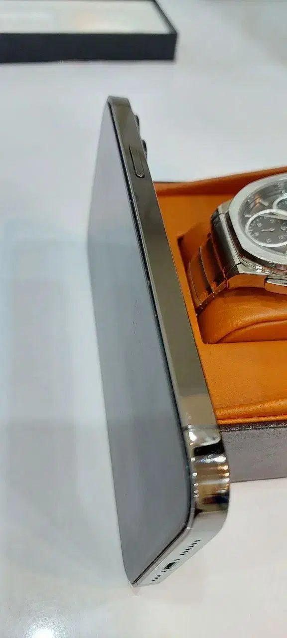 آیفون 13 پرومکس ZA/A|موبایل|رشت, سعدی (تختی)|دیوار