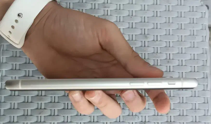 فروش ایفون ۱۱ نرمال ۲۵۶ گیگ|موبایل|عباسآباد, |دیوار