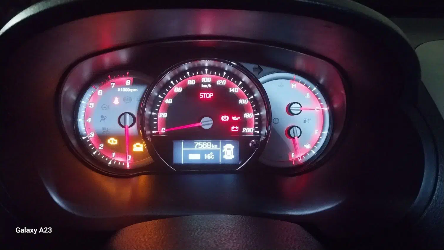 ساینا s سفید ۸۵ گانه|خودرو سواری و وانت|تهران, بلورسازی|دیوار