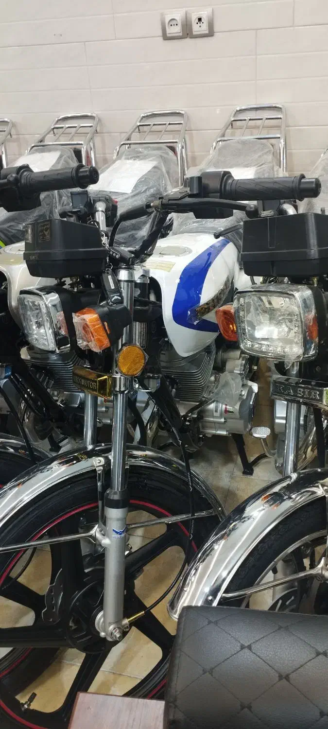 بدون نیاز به ضامن و چک|موتورسیکلت|یزد, |دیوار