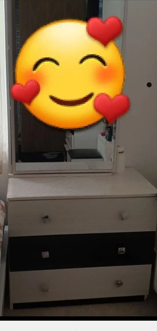 یه سرویس تخت جادار و تشک و آینه دراورسالم وجادار|تخت و سرویس خواب|اقبالیه, |دیوار