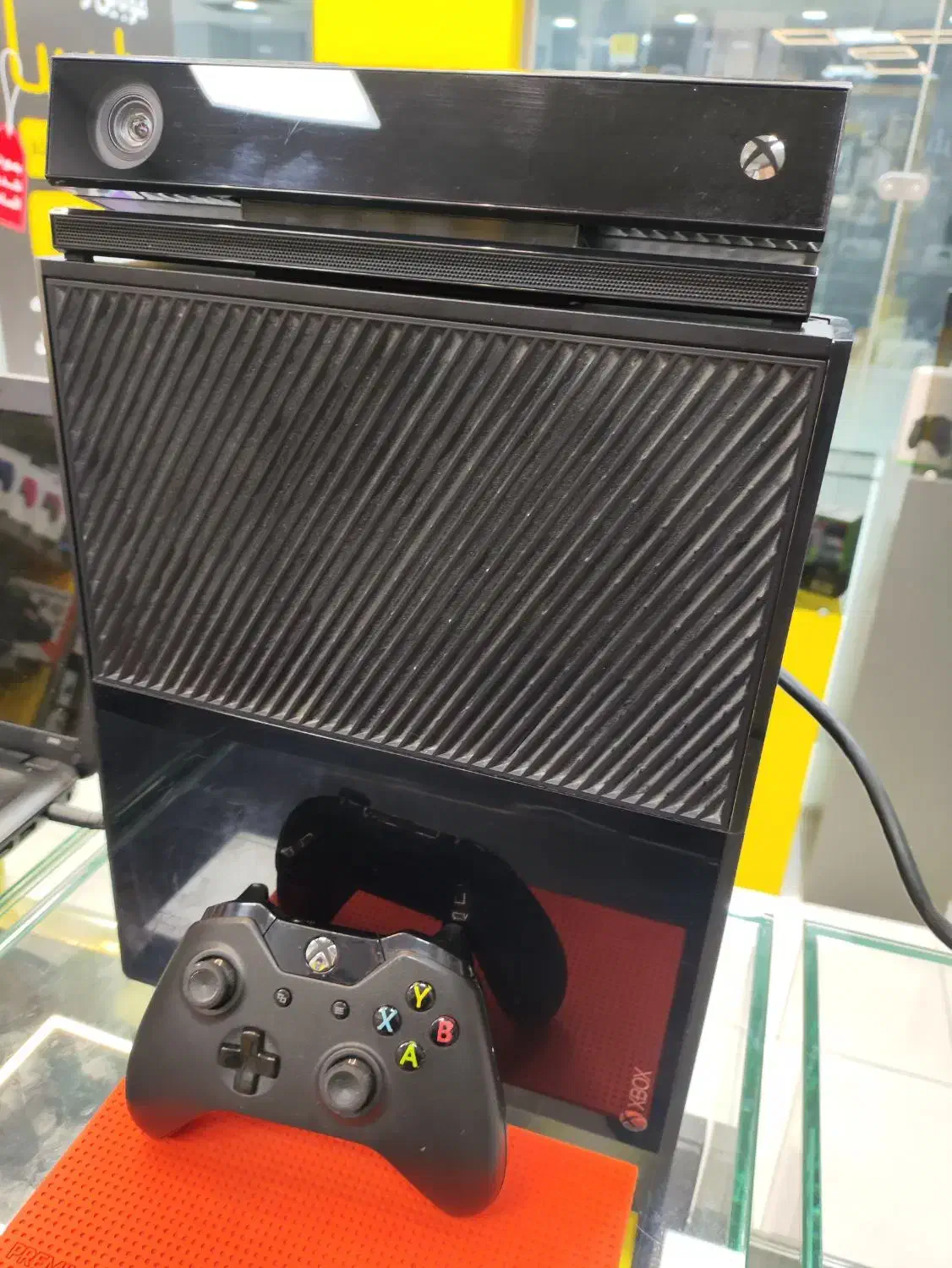 xbox one تک دسته فول گیم به همراه کینکت|کنسول، بازی ویدئویی و آنلاین|کرج, مهرویلا جنوبی|دیوار