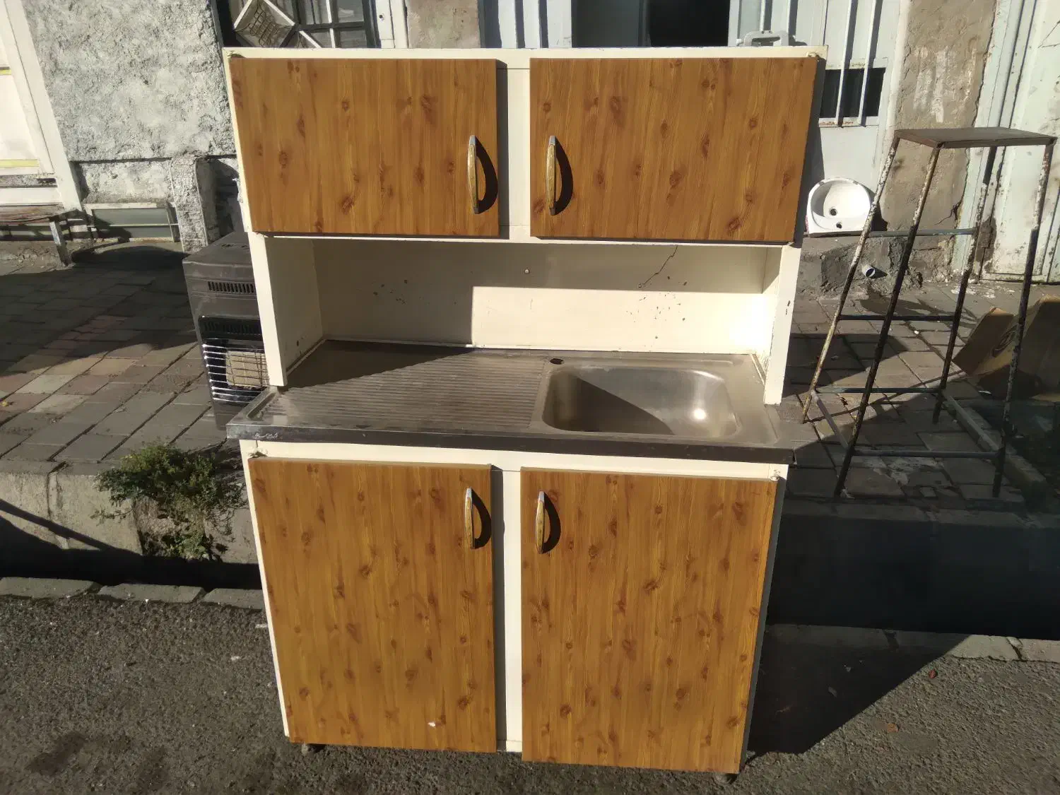 ظرف شویی وابچکان گالوانیزه|آب‌چکان و نظم‌دهنده ظروف|مشگین شهر, |دیوار