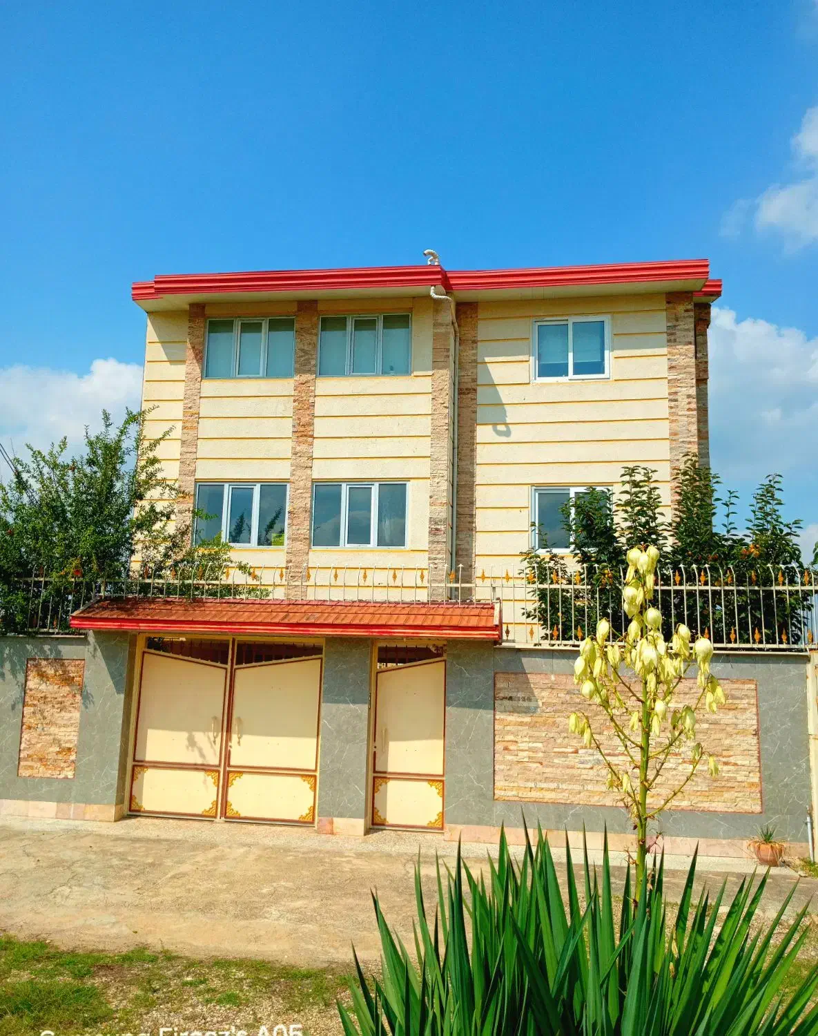 فروش ویلای تازه ساخت در شهرک یاس(قیمت توافقی)|فروش خانه و ویلا|نکا, |دیوار