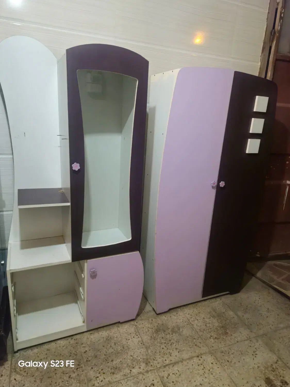 کمد بسیار جادار|جاکفشی، کمد، دراور|فرخشهر, |دیوار