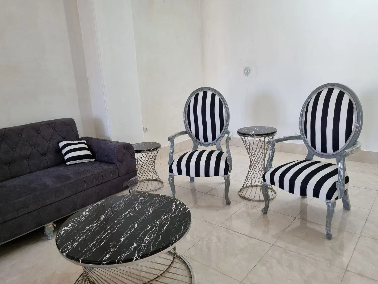 مبل|مبلمان خانگی و میز عسلی|خرم‌آباد, |دیوار