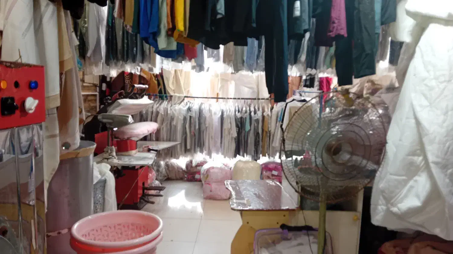 خشکشویی وقالی شوی متین|خدمات نظافت|کیش, |دیوار