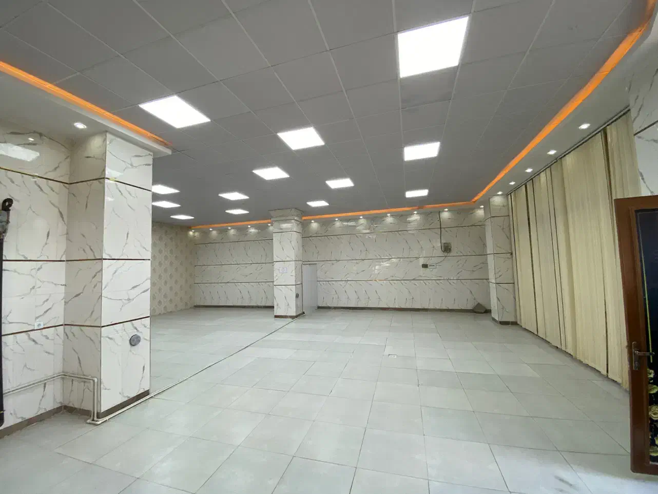 مغازه تمیز و شیک|اجارهٔ مغازه و غرفه|بناب, |دیوار