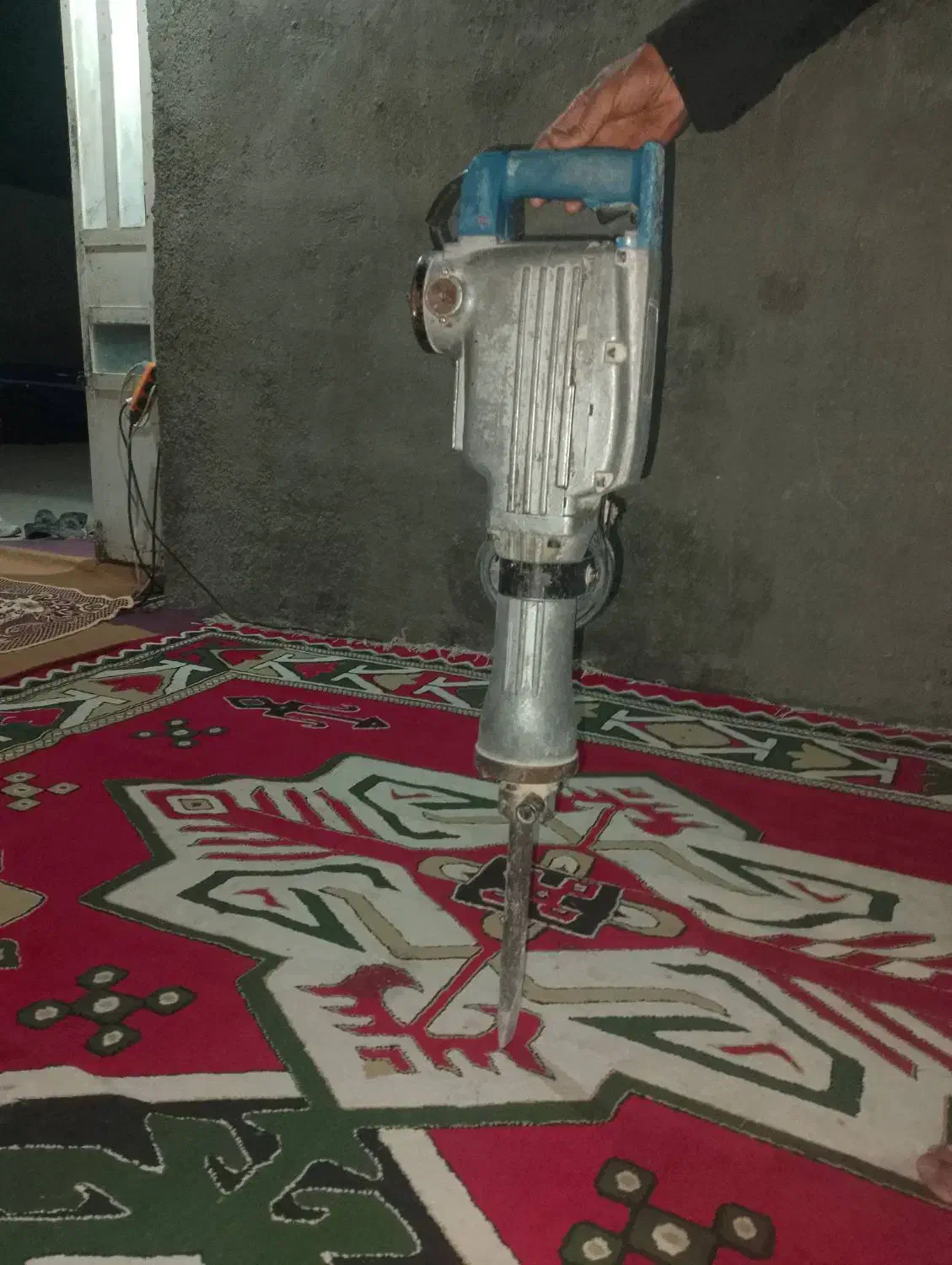 پیکور سالم در حد نو|ابزارآلات|فیروزآباد (فارس), |دیوار