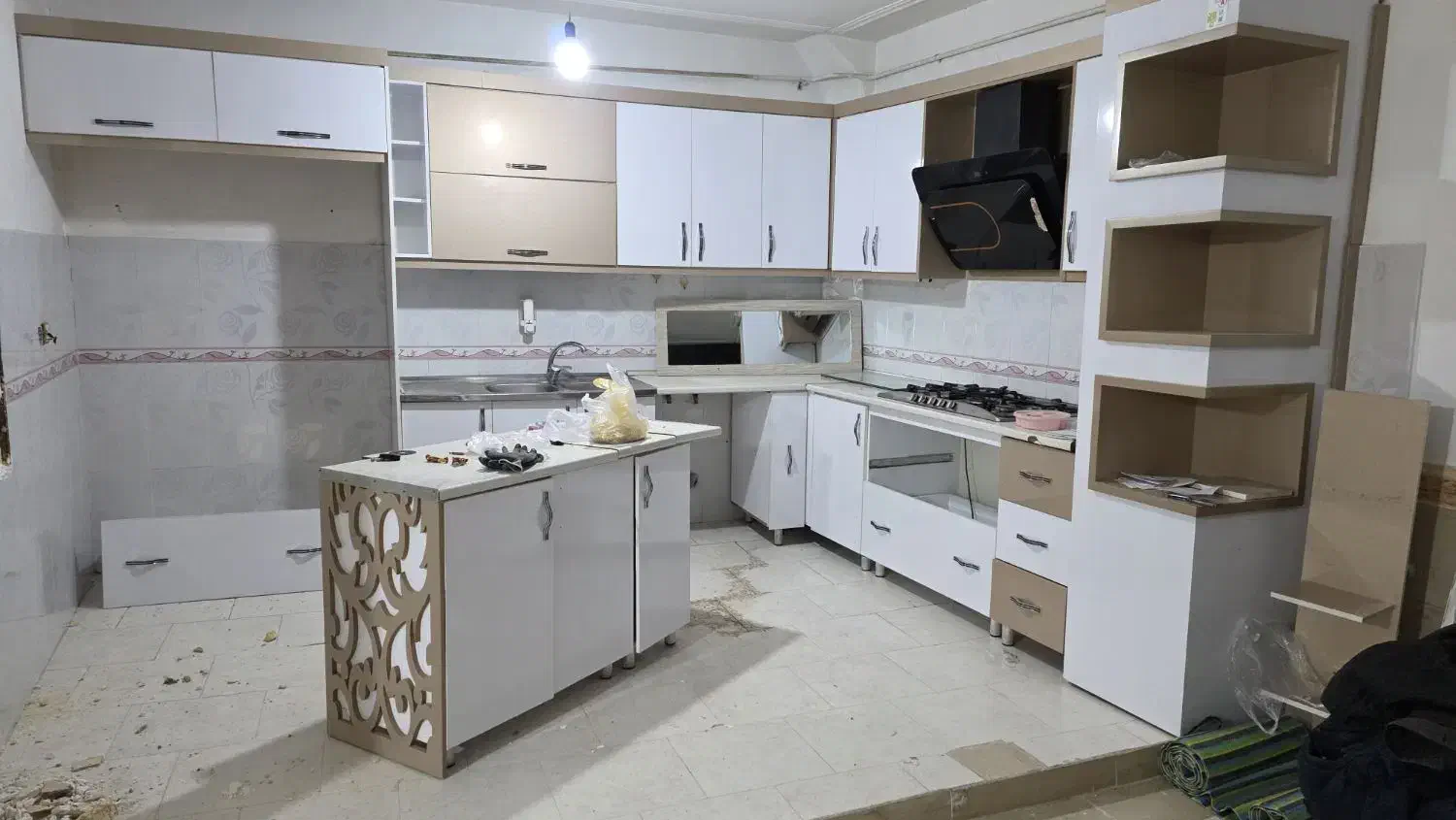 کابینت دست دو|مصالح و تجهیزات ساختمان|اسفراین, |دیوار