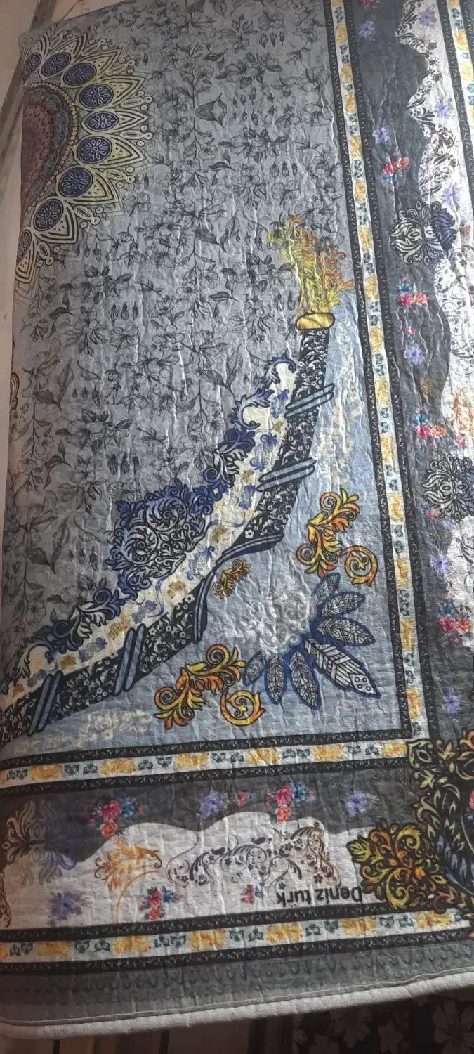 فرشینه یافرش|فرش|اصفهان, احمدآباد|دیوار