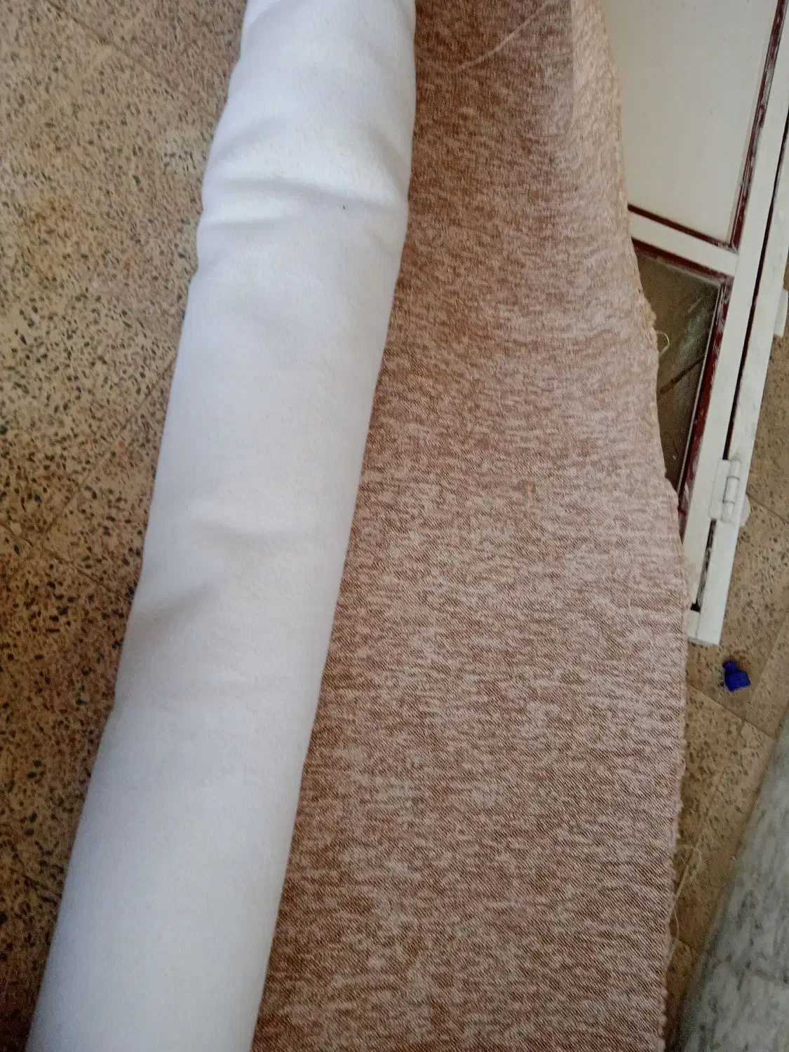 موکت گلیم.|موکت|میانه, |دیوار