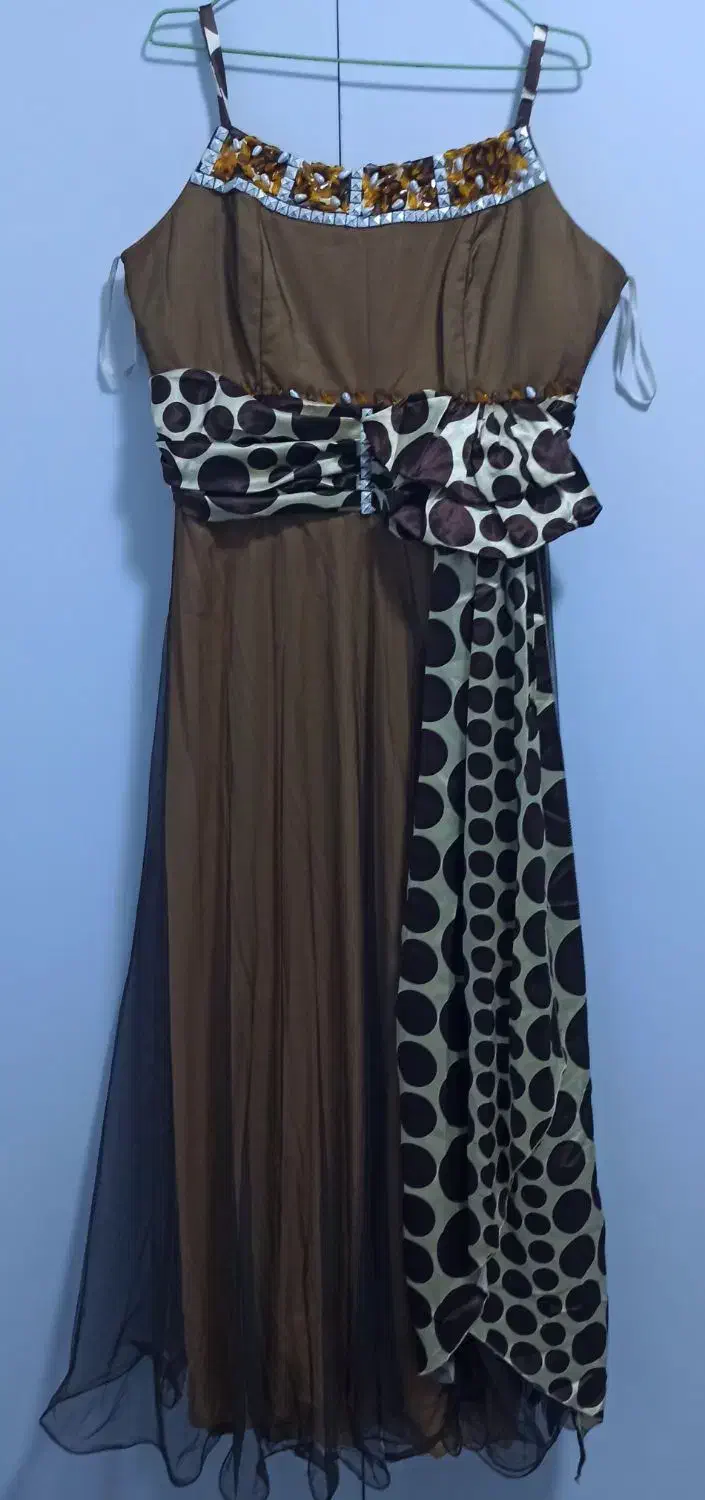 لباس مجلسی|لباس|بیرجند, |دیوار