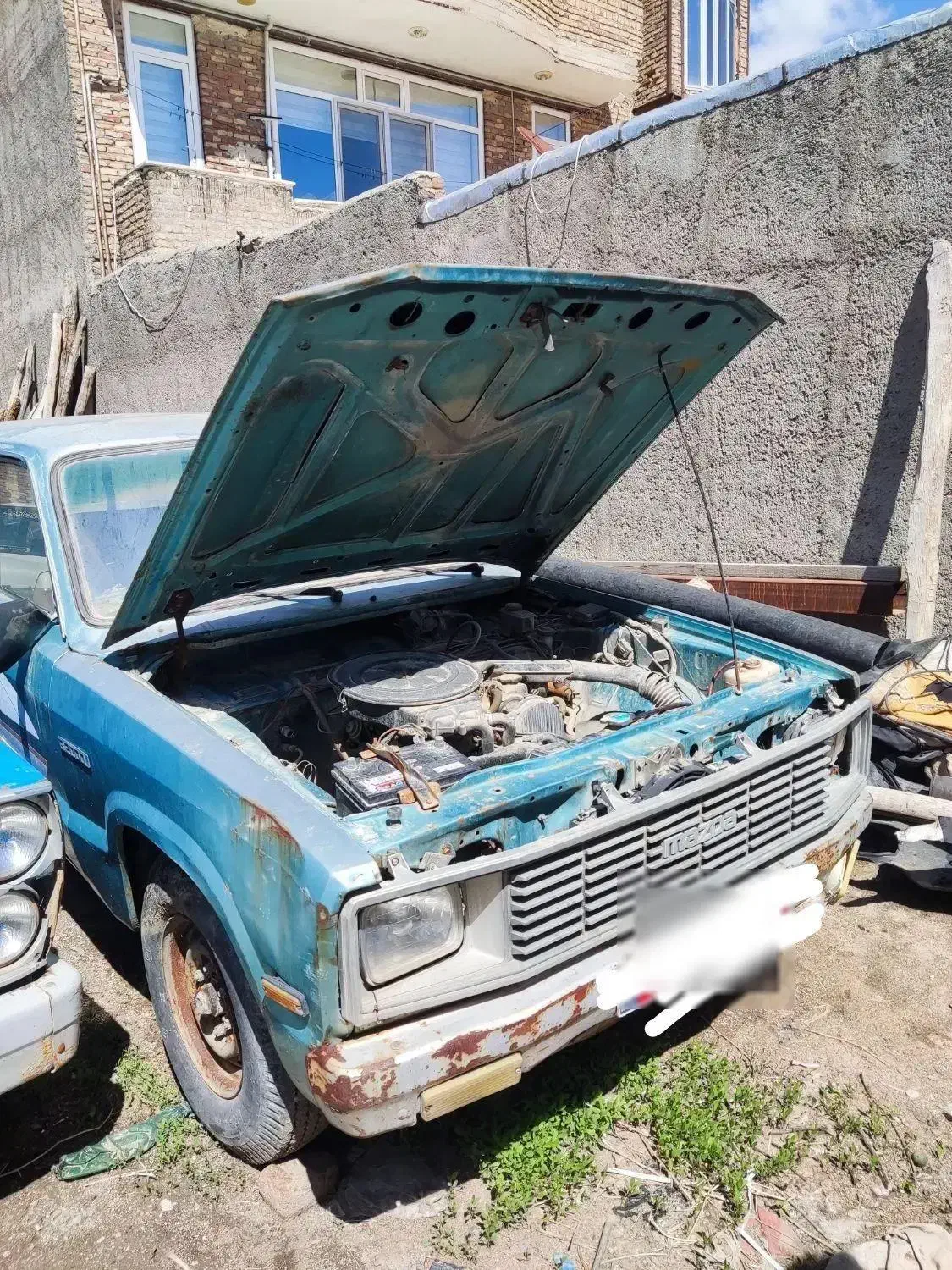 وانت مزدا ۲۰۰۰ دو کابین|خودرو سواری و وانت|اهر, |دیوار