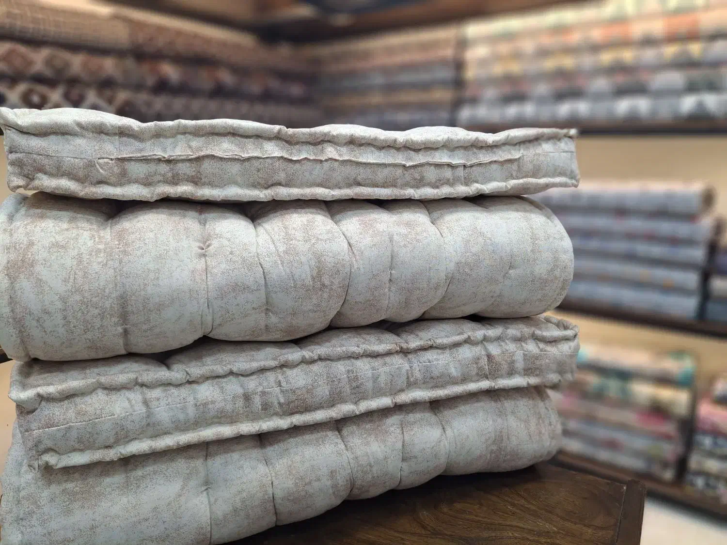 دوخت تشک تعمیر تشک|رختخواب، بالش، پتو|اندیمشک, |دیوار