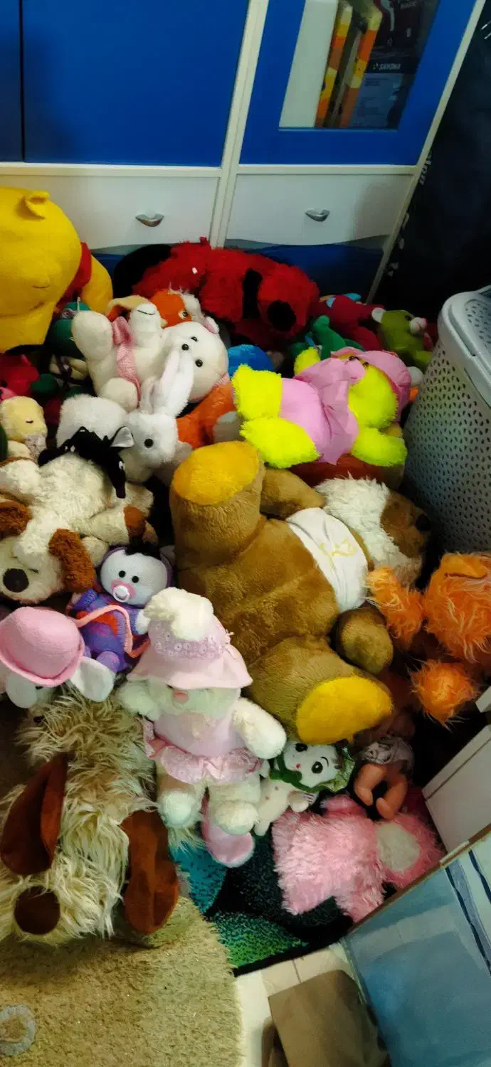 کلی عروسک شاید 100 تا دونه ای فروش درحدنو|اسباببازی بچه|اراک, |دیوار