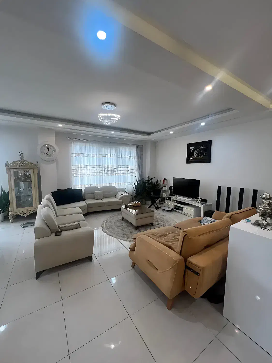 ۱۶۰متر فول امکانات/۳خواب/بهترین گلستان/سازنده برند|فروش آپارتمان|لاهیجان, شیشه گران|دیوار