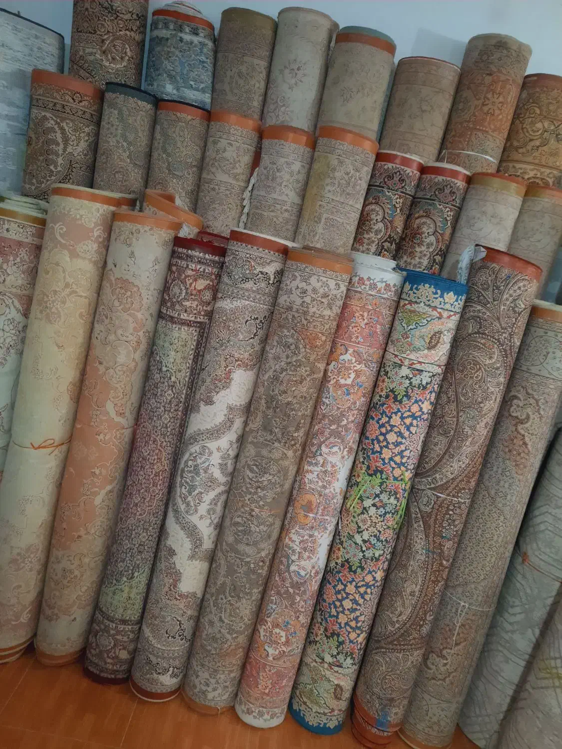 ۱۰۰تخته فرش۶ و ۹ و ۱۲متر درحدنو به فروش میرسد|فرش|تبریز, |دیوار