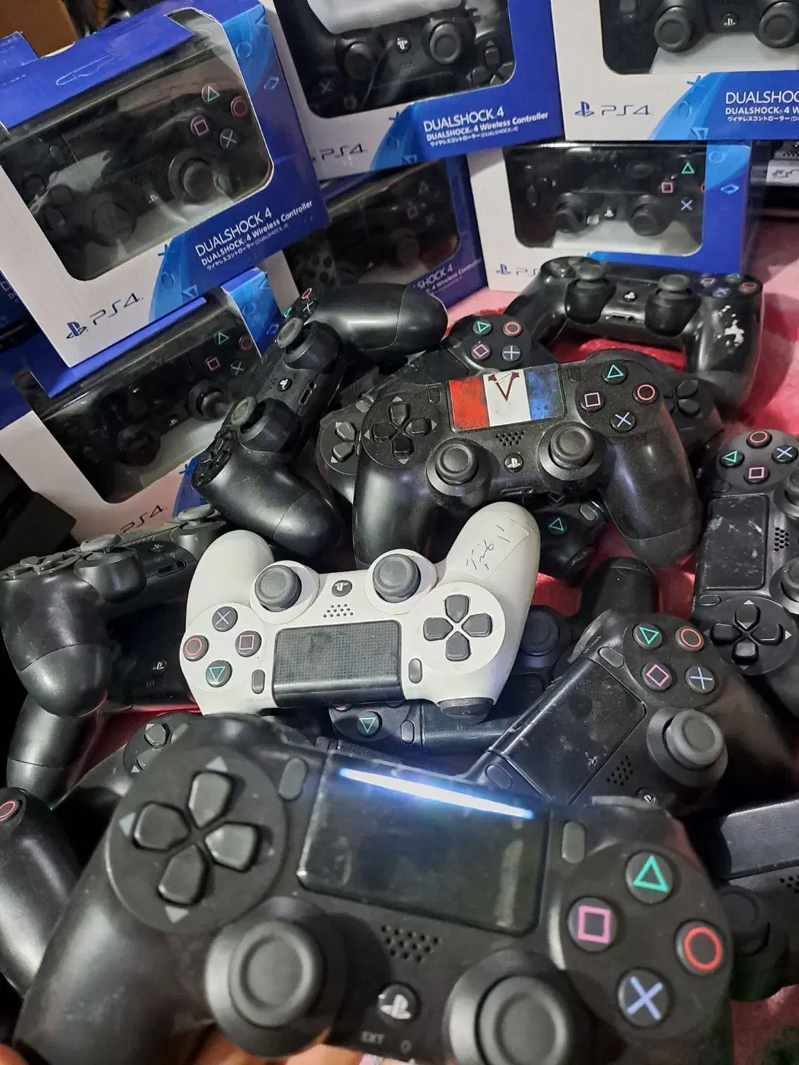 پی اس فور و پی اس فایو عمده و تک|کنسول، بازی ویدئویی و آنلاین|دزفول, |دیوار