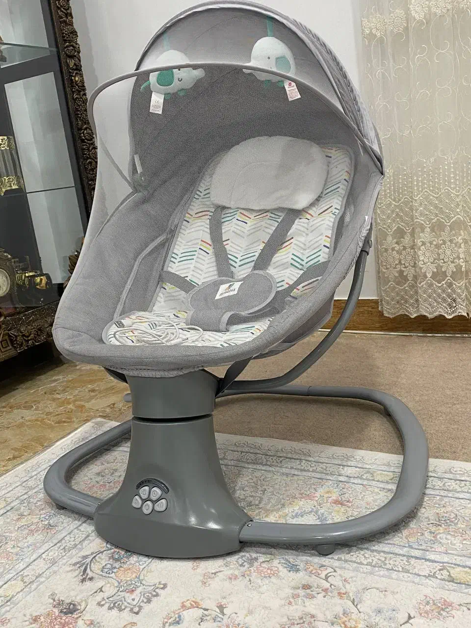 گهوارە برقی ماستلا|تخت و سرویس خواب|پیرانشهر, |دیوار