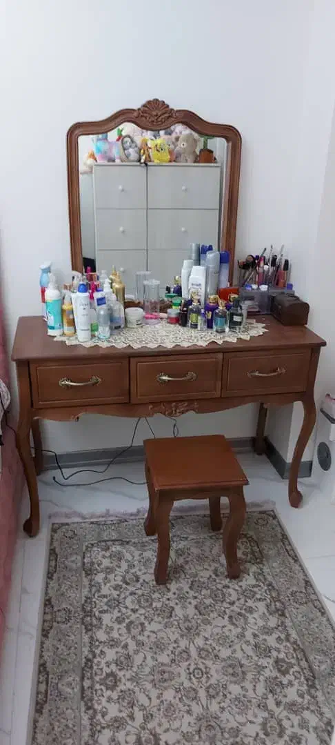 اینه کنسول در حد نو|بوفه، ویترین، کنسول|تهران, تاکسیرانی|دیوار