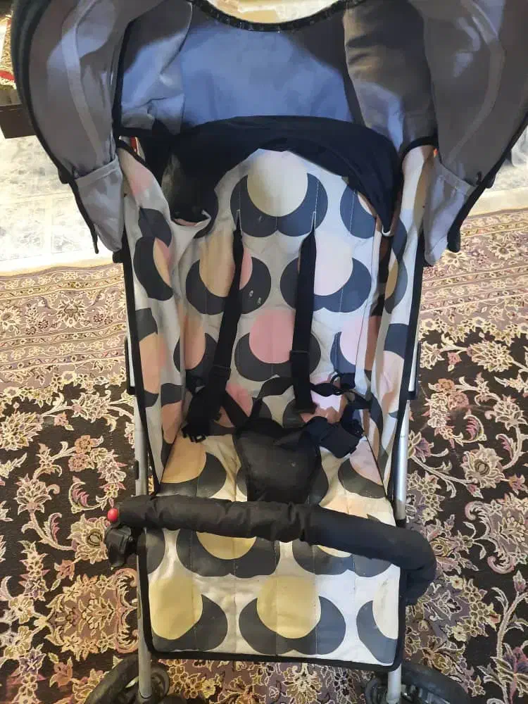 کالسکه ی عصایی خارجی سانیکو|کالسکه و لوازم جانبی|مشهد, سرافرازان|دیوار