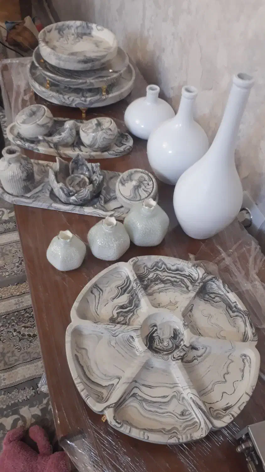 چند تیکه وسایل دکوری فروشی باتخفیف همش یک تومن|صنایع دستی و سایر لوازم تزئینی|چناران, |دیوار