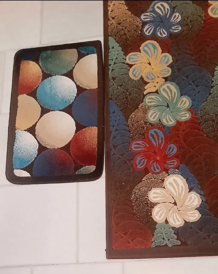 قالی و پادری گل برجسته|فرش|رفسنجان, |دیوار