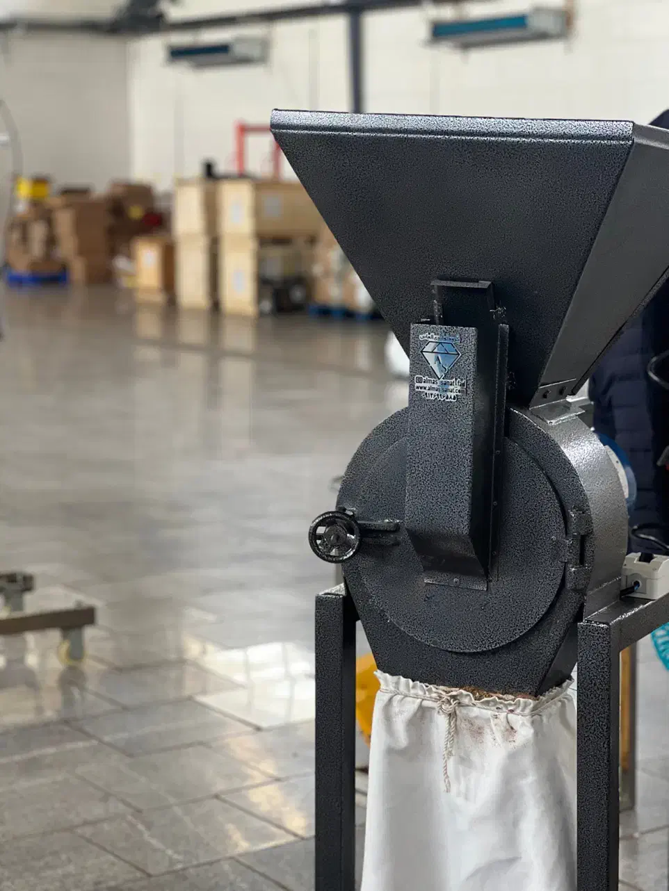 اسیاب قهوه ترک فله زن الماس صنعت|ماشین‌آلات صنعتی|تهران, فردوسی|دیوار