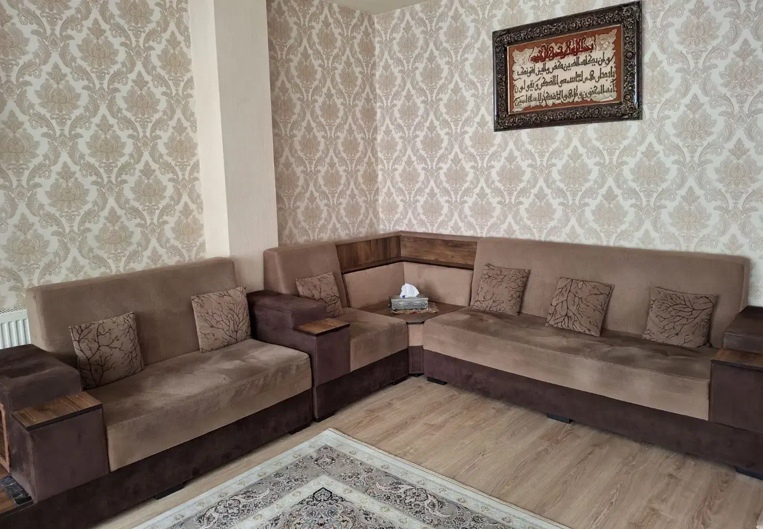 مبل راحتی در حد نو|مبلمان خانگی و میز عسلی|اردبیل, |دیوار