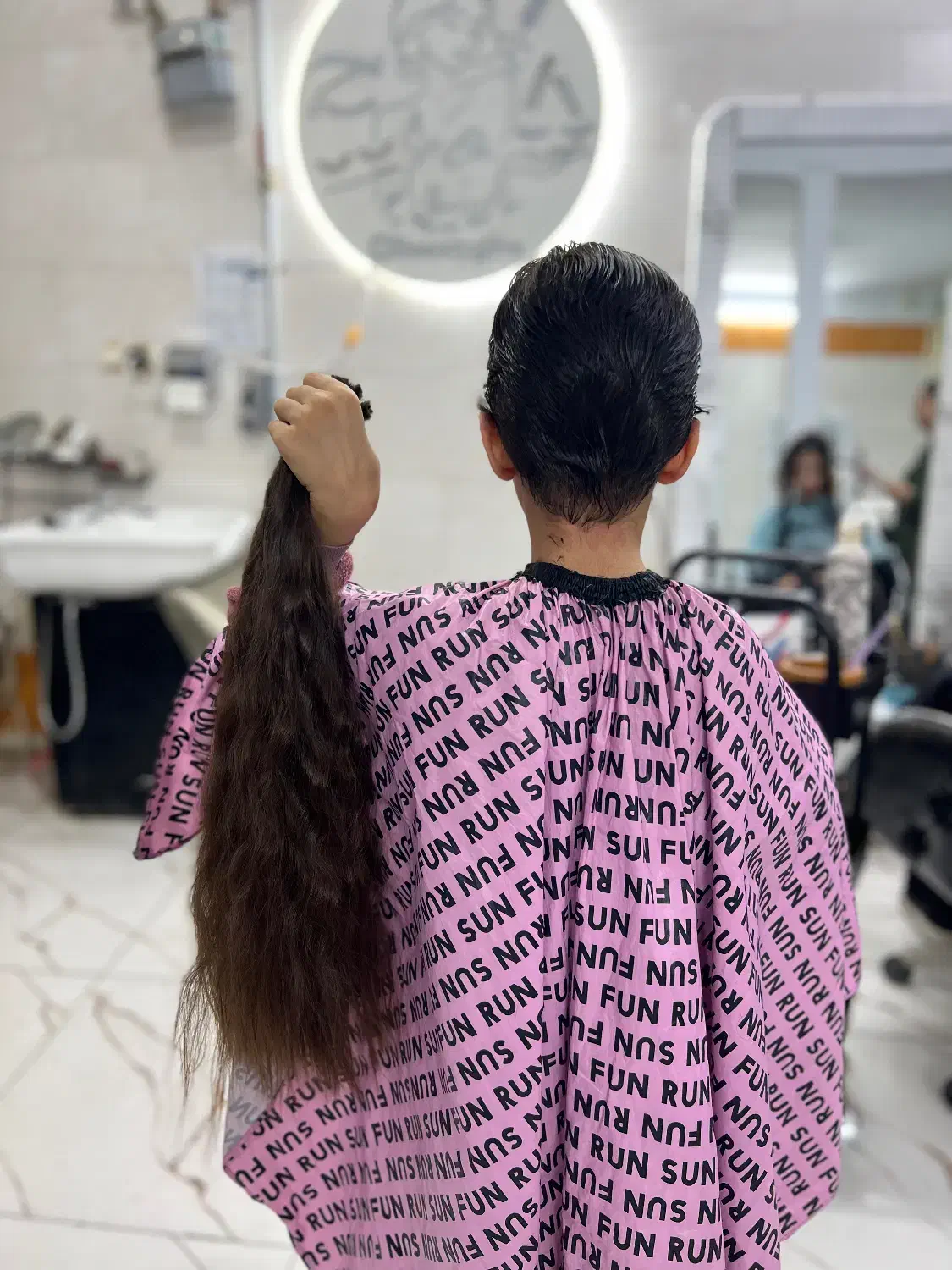 خریدار موی طبیعی بانوان|خدمات آرایشگری و زیبایی|باقرشهر, |دیوار